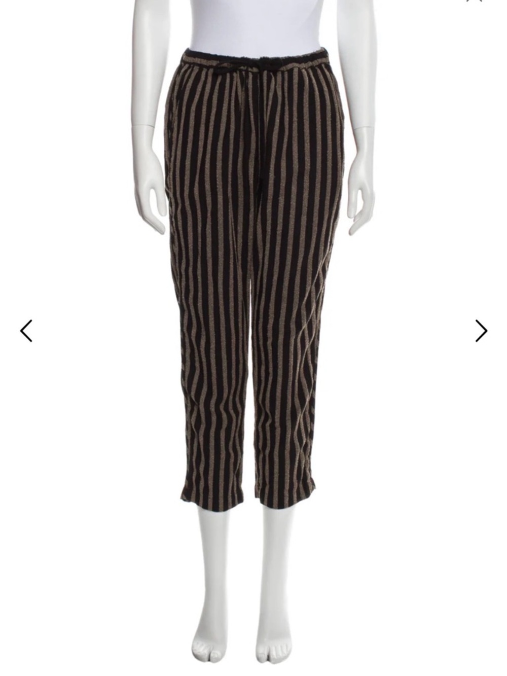 XiRENA Black and Gold Striped Cropped Pants